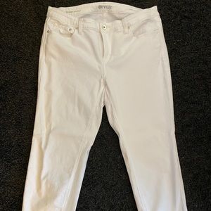White jeans